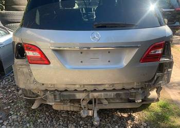 W166 ml Mercedes tył klapa