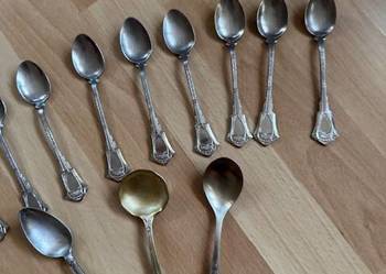 Łyżeczki platerowe posrebrzane różne rozmiary do herbaty vintage 14sztuk Łyżeczki platerowe posrebrzane różne rozmiary do herbaty vintage 14sztuk