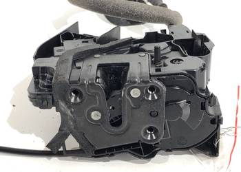 ZAMEK DRZWI LEWY TYŁ RENAULT MEGANE IV Hatchback 825032022R