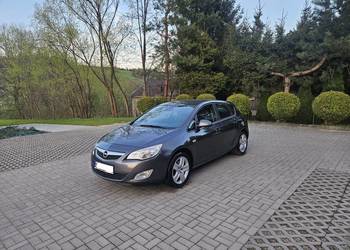 Opel Astra J 2010r. 1.7cdTi 110KM Klima! Długie Opłaty! Stan Bdb!