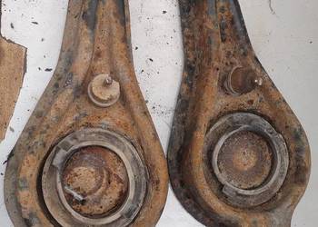 FORD MONDEO MK3 COMBI Wahacz tył wzdłużny poprzeczny