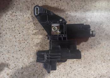 BMW F20 F30 ROZDZIELACZ PRĄDU 680670101