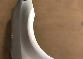 Citroen C4 błotnik prawy przód 9646133277 kod lakieru nie znany blotnik c4