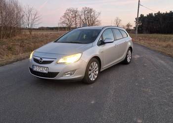 Opel astra j 2011r. 1.7 110km