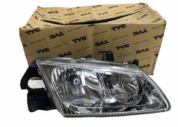 NISSAN ALMERA N16 03.2000-12.2002 Reflektor lampa przód przedni prawy