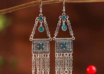 Długie kolczyki retro srebrny kolor turkusowe cyrkonie oczka goth orient