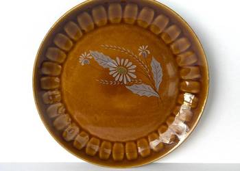 Kultowy Talerz Tułowice Stokrotki Miodowy Relief Vintage PRL Sygnowany
