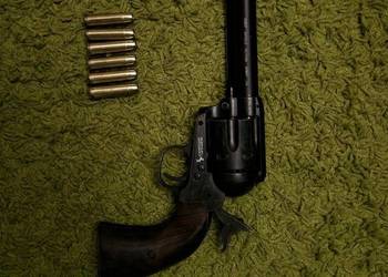 Wiatrówka Colt c02