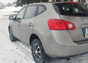 Śliczny Nissan Rogue 4x4 automat