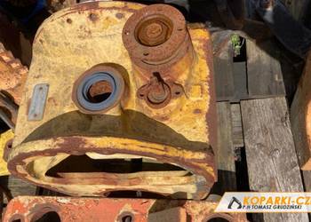 Obudowa mostu tylnego JCB 3CX 1987-1990 rocznik