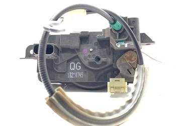 ZAMEK DRZWI PRAWY PRZÓD OPEL ZAFIRA B Minivan 13210749 05-19