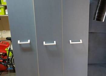 Szafa i słupek BRW zamykany do pokoju dziecięcego lub młodzieżowego