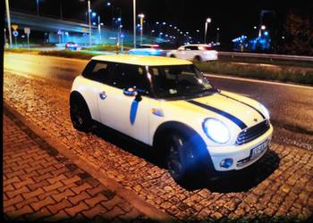 Mini Cooper rok 2009 1.4 GAZ coś stuka w silniku ,odpala