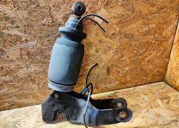 Zamek Kabiny Poduszka Amortyzator MAN TGX TGS 9640050020