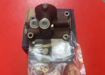 2451017015 Korpus filtra oleju MTZ