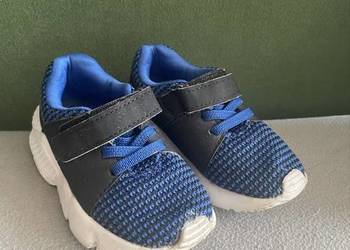 Adidasy dziecięce