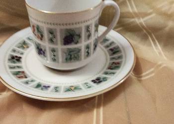 Filiżanka owoce królewska porcelana Royal Doulton Anglia Filiżanka owoce królewska porcelana Royal Doulton Anglia