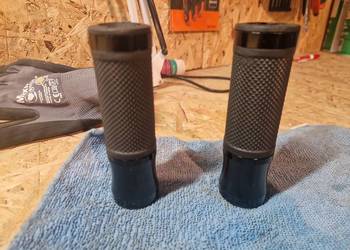 Manetki gripy motocyklowe uniwersalne