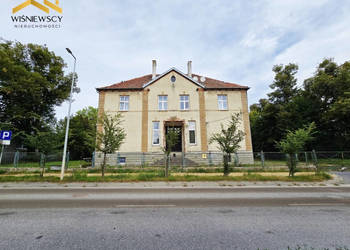 Kamienica Malbork centrum, 8 mieszkań, 5 garaży