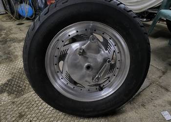 Suzuki vz 800 marauder koło tylnie