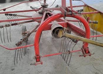 Zgrabiarka Pottinger 322