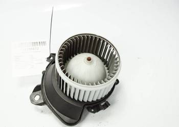 WENTYLATOR KABINOWY OPEL CORSA E 13335075