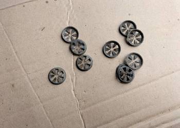 FORD FOCUS C-MAX MK1 SPINKA ZABEZPIECZENIE NADKOLI TYŁ TYLNYCH