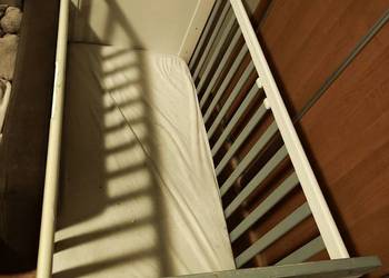 Sprzedam łóżeczko