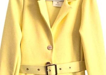 Nowy kombinezon damski w kolorze bananowym