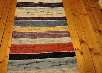 Chodnik ręcznie tkany na krośnie