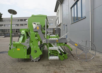 Zestaw Uprawowsiewny Bomet nabudowany Dostawa