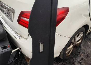 Roleta półka bagażnika Mercedes w246