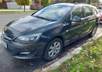 Opel Astra Kombi 2015r 1.6 TDCI