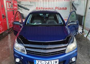 Sprzedam samochód Opel Astra H 2005 roku