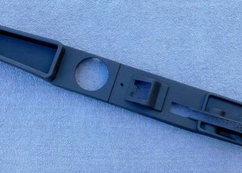 Nowa CZARNA nakładka półka na tunel środkowy Fiat 126p 126 ST FL ORYGINALNA