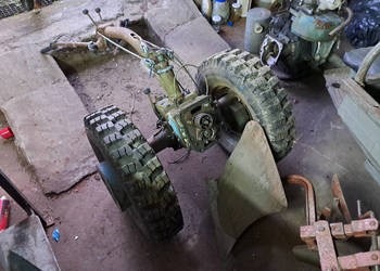 Traktorek MTZ 05 + przyczepka + osprzęt