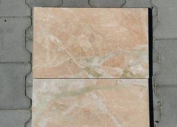 Marmur BRECCIA ONICIATA pasy 1 cm poler