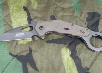 Nóż Smith & Wesson M&P Extreme Ops Karambit Nóż Smith & Wesson M&P Extreme Ops Karambit