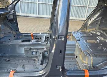 SEAT TARRACO SŁUPEK LEWY LC7Q