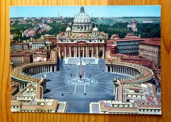 BAZYLIKA ŚWIĘTEGO PIOTRA W WATYKANIE