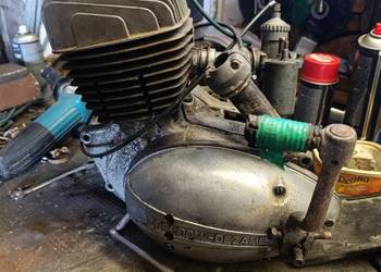 Silnik wsk 125 kos na chodzie 051 cylinder głowica gaźnik kompletny