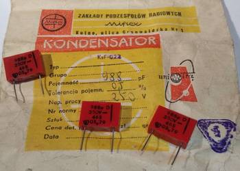 Kondensator 988pF 250V KsF-022 Unitra MIFLEX