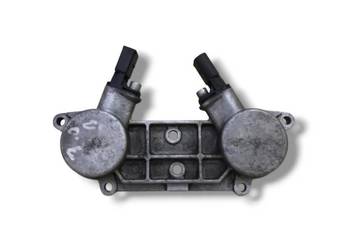 OBUDOWA CZUJNIK POŁOŻENIA WAŁKÓW ROZRZĄDU AUDI A4 B6 A6 C5 3.0 B 06C103131D