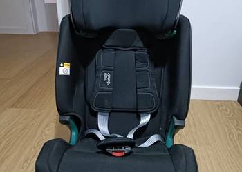 SPRZEDAM fotelik samochodowy Britax Römer Advansafix M i-Size (9–36 kg)
