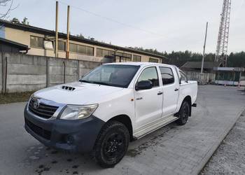 Toyota hilux 2.5 D cena brutto