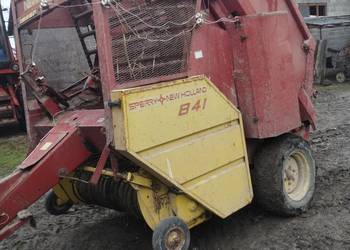 Prasa rolująca New Holland 841