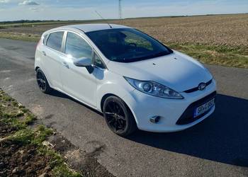 Ford Fiesta MK7 1.4 benzyna 2010 rok bogata wersja polecam