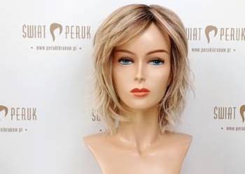 Peruka półdługa z włosów syntetycznych Radom