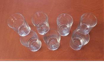 7 literatek z cienkiego, przezroczystego szkła