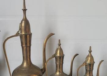 Dzbanki z mosiądzu